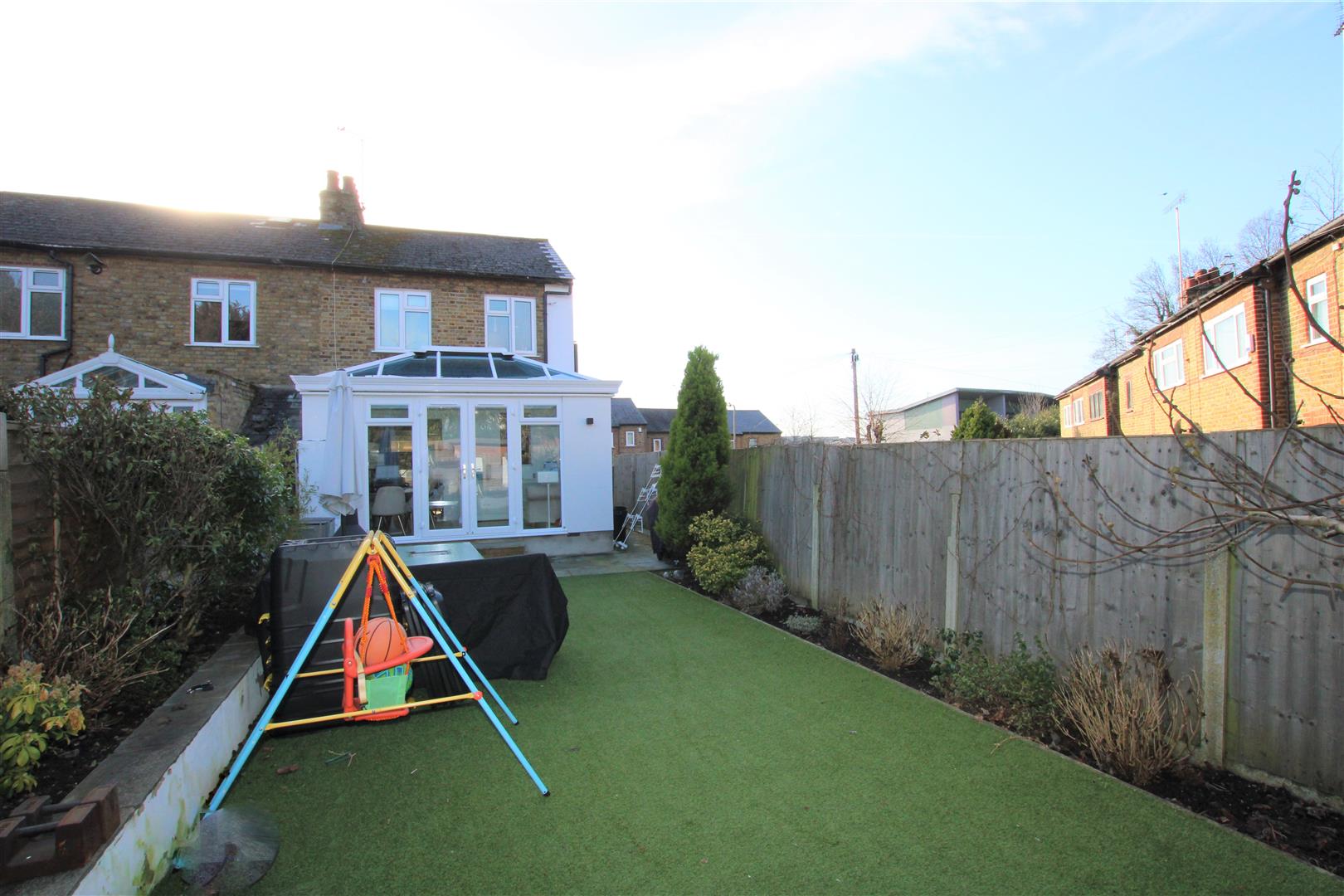 Kings Chase, Brentwood Keith Ashton